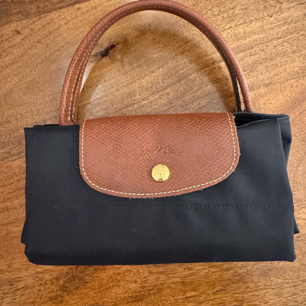 Longchamp Le Pliage tote - Picture 8 of 10
